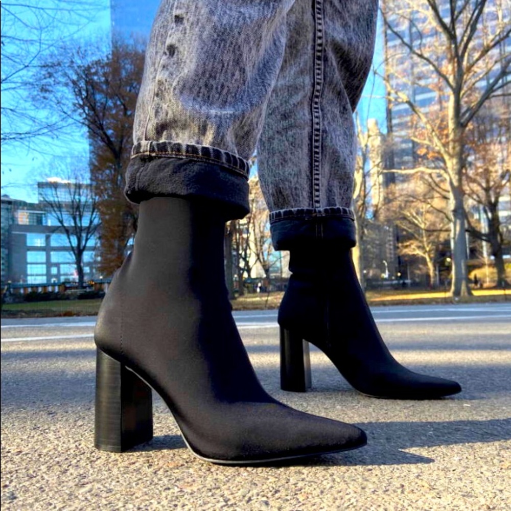 Jeffrey Campbell Black Women’s boots- size 9 ✨